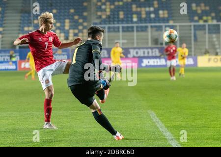 Ploiesti, Rumänien. November 2020. Gustav Isaksen #7 von Dänemark während der U-21 Europameisterschaft 2021 Qualifying Round Spiel zwischen den Nationalmannschaften von Rumänien und Dänemark im 'Ilie Oana' Stadion in Ploiesti, Rumänien. 17.11.2020. Foto: Copyright 2020, Quelle: Cronos/Alamy Live News Stockfoto