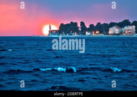 Leuchtturm Puntamika in Zadar epische Sonnenuntergangsansicht, Dalmatien Region Kroatien Stockfoto