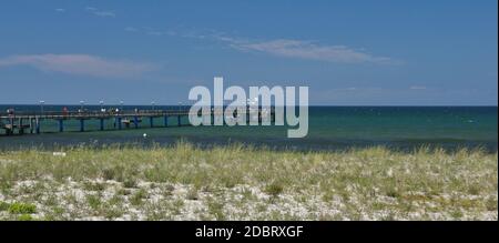 Seebrücke, Ostseebad Graal-MÃ¼ritz, Mecklenburg-Vorpommern, Deutschland Stockfoto