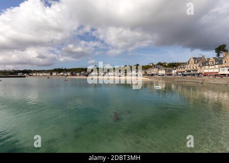 Cancale, Frankreich - 15. September 2018: Cancale, Fischerhafen und die berühmten Austern Produktion Stadt am westlichen Ende der Bucht von Mont Saint-Mic Stockfoto