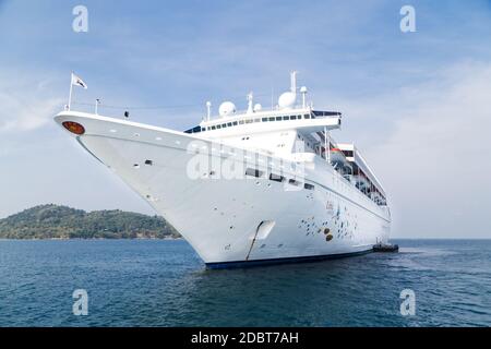 Star Cruises Superstar Libra beendete den öffentlichen Kreuzfahrtbetrieb am 28. Juni 2018. Sie wird umstellen, um andere Vorkehrungen für Genting Hong zu erleichtern Stockfoto