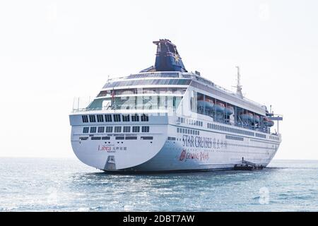 Star Cruises Superstar Libra beendete den öffentlichen Kreuzfahrtbetrieb am 28. Juni 2018. Sie wird umstellen, um andere Vorkehrungen für Genting Hong zu erleichtern Stockfoto