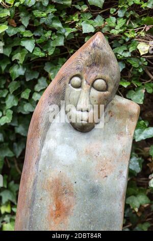 Afrikanische zeitgenössische Kunst im Monte Palace Tropican Garden in Funchal, Madeira, Portugal Stockfoto