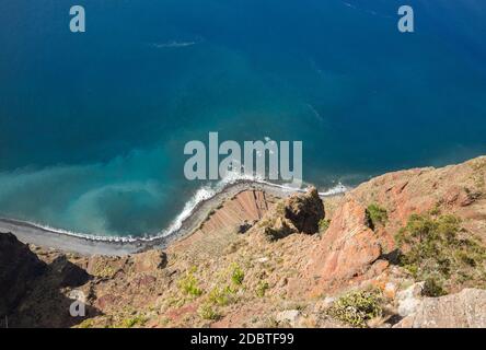 Die Felswand von Cabo Girao, direkt vom Aussichtspunkt aus gesehen. Madeira. Portugal Stockfoto