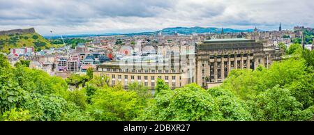 Edinburgh Schottland 5. Aug 2020 Panoramablick auf Edinburgh, Schottland, vom Calton Hill aus gesehen Stockfoto