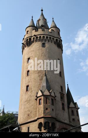 Der Eschenheimer Turm in Frankfurt Stockfoto