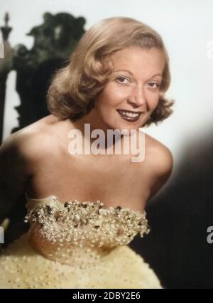 Marta Eggerth, ungarisch österreichisch amerikanische Operettensängerin und Filmschauspielerin, Deutschland um 1953. Österreichische ungarische Amerikanischen operette Sängerin und Schauspielerin Marta Eggerth, Deutschland Ca. 1953. Stockfoto