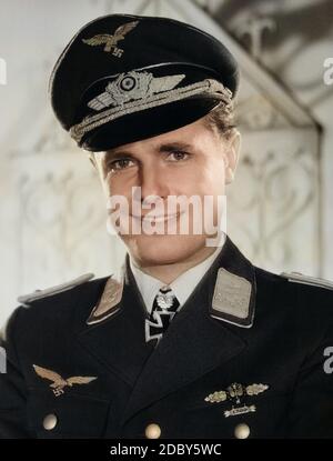 Joachim Hansen, deutscher Wis, im Spielfilm "Der Stern von Afrika", Deutschland 1957. Deutsche Schauspieler Joachim Hansen im Film "Der Stern von Afrika", Deutschland 1957. Stockfoto