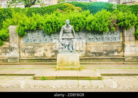 Edinburgh, Schottland 7. August 2020 The Central Princes Street Gardens The Call 1914 The Scottish American Memorial, oder Scots American war Memorial Stockfoto