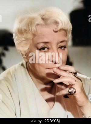 Francoise Rosay, französische plant, im Spielfilm, der tefanie in Rio', Deutschland 1960. Die französische Schauspielerin Françoise Rosay in dem Film, der tefanie in Rio', Deutschland 1960. Stockfoto