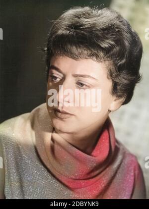 Inge Wolffberg, deutsche Fictitious character, Kabarettistin und Synchronsprecherin, Deutschland 1950er Jahre. Die deutsche Schauspielerin, Kabarettistin und Schauspielerin Inge Wolffberg, Deutschland 1950. Stockfoto