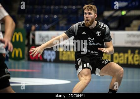 Silkeborg, Dänemark. November 2020. William Bogojevic (20) von Bjerringbro-Silkeborg im Danish Men's Handball League Match zwischen Bjerringbro-Silkeborg und Fredericia Handball in der JYSK Arena in Silkeborg. (Foto Kredit: Gonzales Foto/Alamy Live News Stockfoto