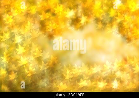 Hallo Herbst Hintergrund. Abstrakt Herbst Gradient Gold gelb grün Ahorn Blätter Textur mit Rahmen. Indischer Sommer. Kartendesign mit Platz für Text. B Stockfoto