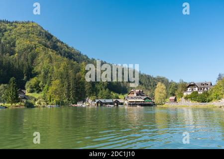 Lunzer See in den Ybbstal Alpen. Blick auf den idyllischen See in Niederösterreich. Stockfoto