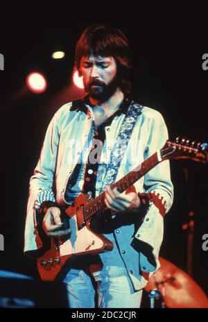 Eric Clapton im Konzert bei Hammersmith Odeon am 4. Dezember 1974 Stockfoto