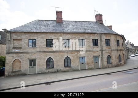 Cirencester, Gloucestershire, UK 05 15 2020 Häuser im Zentrum von Cirencester in Gloucestershire in Großbritannien Stockfoto