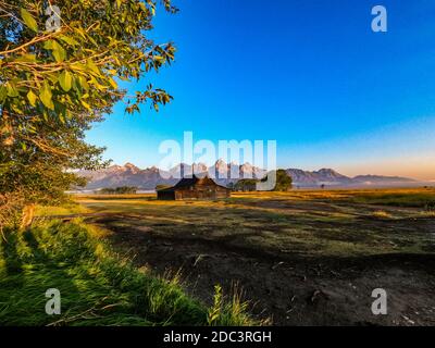 Klassische Ansicht der TA Molton Barn, Grand Teton National Park, Wyoming, USA Stockfoto