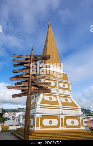 Obelisk Denkmal für König Dom Pedro IV Angra do Heroismo Terceira Insel Die Azoren Portugal Stockfoto