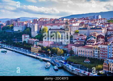 Portugalete von Vizcaya Brücke nach Süden. Portugalete, Biskaya, Baskenland, Spanien, Europa Stockfoto