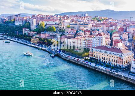 Portugalete von Vizcaya Brücke nach Süden. Portugalete, Biskaya, Baskenland, Spanien, Europa Stockfoto