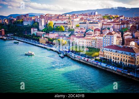 Portugalete von Vizcaya Brücke nach Süden. Portugalete, Biskaya, Baskenland, Spanien, Europa Stockfoto