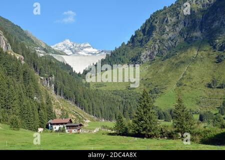Zillergründl Stausee in den Zillertaler Alpen Stockfoto