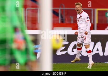 CHORZOW, POLEN - 18. NOVEMBER: Feiern Sie Kamil Jozwiak aus Polen während des UEFA Nations League-Spiels zwischen Polen und den Niederlanden im Schlesischen Stadion am 18. november 2020 in Chorzow, Niederlande (Foto: Marcel ter Bals/Orange Pictures) Stockfoto