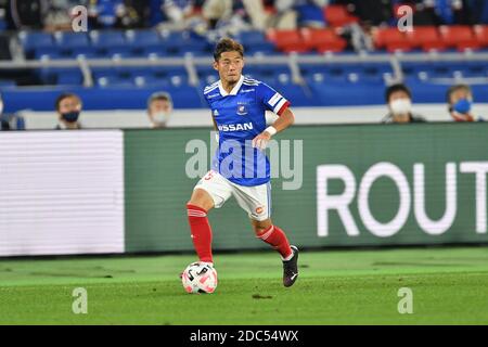 Marinos' Ryuta Koike während des 2020 J.LEAGUE Division 1 Fußballmatches zwischen Yokohama F. Marinos 6-2 Urawa Red Diamonds im Nissan Stadium in Kanagawa, Japan am 14. November 2020. Quelle: AFLO/Alamy Live News Stockfoto