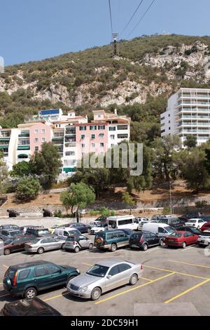 Hochhaus-Apartments in Gibraltar Stockfoto