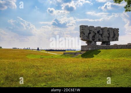 Lublin, Lubelskie/Polen - 2019/08/17: Panoramaaussicht auf das Konzentrationslager und Vernichtungslager Majdanek KL Lublin - Konzentrationschlager Lub Stockfoto