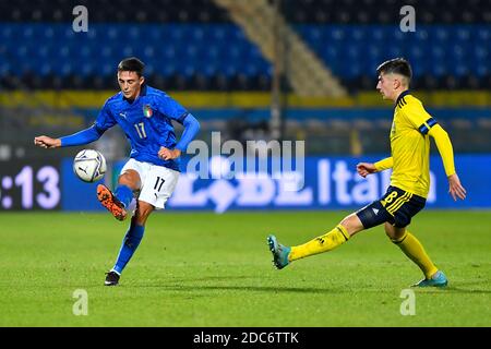 Pisa, Italien. November 2020. Italien U21 Trainer Paolo Nicolato, bereits mathematisch qualifiziert für die Europameisterschaft wie vor der Gruppe und mit viel Umsatz, weiterhin zu gewinnen und zu überzeugen, Abriss Schweden 4-1 in der Arena Garibaldi in Pisa. (Foto von Domenico Cippitelli/Pacific Press) Quelle: Pacific Press Media Production Corp./Alamy Live News Stockfoto