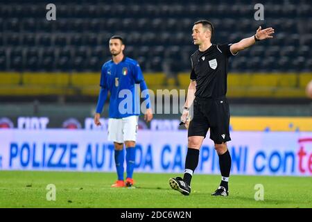 Pisa, Italien. November 2020. Italien U21 Trainer Paolo Nicolato, bereits mathematisch qualifiziert für die Europameisterschaft wie vor der Gruppe und mit viel Umsatz, weiterhin zu gewinnen und zu überzeugen, Abriss Schweden 4-1 in der Arena Garibaldi in Pisa. (Foto von Domenico Cippitelli/Pacific Press) Quelle: Pacific Press Media Production Corp./Alamy Live News Stockfoto