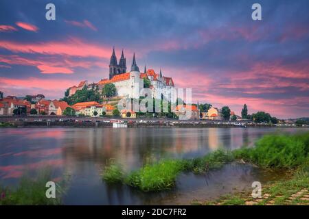 Albrechtsburg - spätgotische Burg in Meißen, Deutschland. Aufnahme mit langer Belichtung Stockfoto