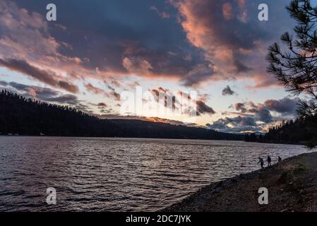 Sonnenuntergang über Coeur d'Alene Lake Stockfoto