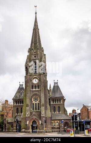 Die Holy Trinity Church ist eine denkmalgeschützte anglikanische Gemeinde kirche in Leicester Stockfoto