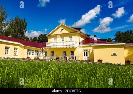 Pjotr Tschaikowsky Museum in Wotkinsk, Udmurtien, Russland, gewidmet dem Komponisten Pjotr Iljitsch Tschaikowsky, der dort seine frühe Kindheit verbrachte. Stockfoto