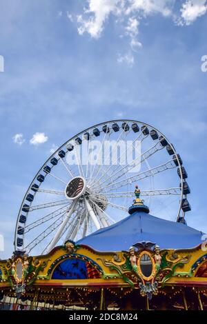 City-Amusement-und Unterhaltungspark Vergnügungsfahrten Stockfoto