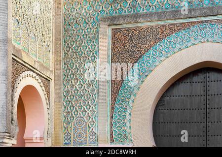Das Bab el-Mansour-Tor, Meknes, Marokko, Afrika Stockfoto