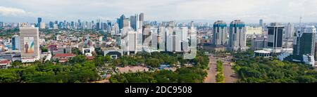 Jakarta City Skyline von Monas, das nationale Denkmal, Java, Indonesien, Asien, Asien Stockfoto