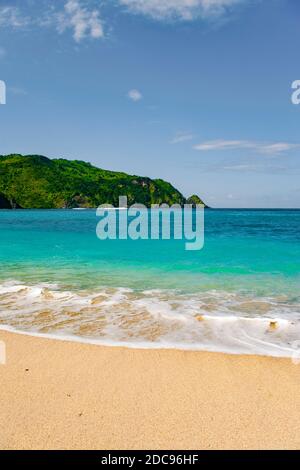 White Sands am Mawun Beach im Süden von Lombok, ein tropisches Paradies, Indonesien, Asien, Hintergrund mit Kopierraum Stockfoto