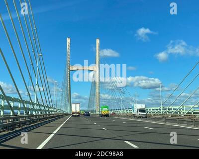 M4 Second Severn Crossing (Prince of Wales Bridge) über den Fluss Severn, Monmouthshire, Wales (Cymru), Großbritannien Stockfoto