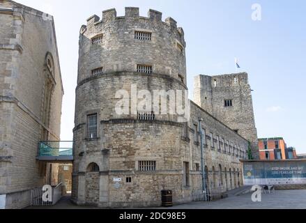 Oxford Castle & Prison, Oxford Castle Quarter, Castle Street, Oxford, Oxfordshire, England, Großbritannien Stockfoto