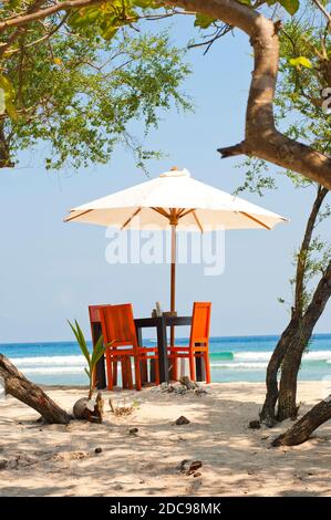 Restaurant am Strand, Gili Trawangan, Indonesien, Asien Stockfoto