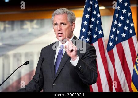 Washington, District of Columbia, USA. November 2020. Kevin MCCARTHY (R-CA), Vorsitzender der Minderheitenhausgruppe, spricht auf seiner wöchentlichen Pressekonferenz. Quelle: Michael Brochstein/ZUMA Wire/Alamy Live News Stockfoto