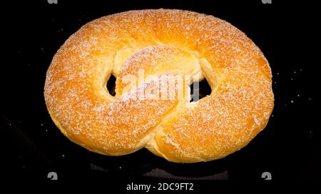 Big Sweet Sugar Pretzel - Nahaufnahme Stockfoto
