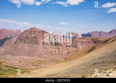 Blick von der Spitze des Trailrider Passes auf der Maroon Bells Loop, Aspen, Colorado, USA Stockfoto