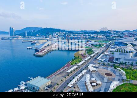 Panoramablick auf Expo EDG Square und Yeosu/Halbinsel von den Sky Tower. Stockfoto