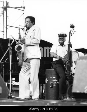 Illinois Jacquet und Gene Ramey, Capital Radio Jazz Festival, Alexandra Palace, London, 1979. Stockfoto