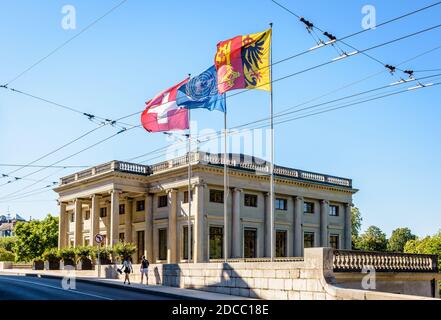 Dreiviertelansicht des Eynard-Palastes in Genf. Stockfoto