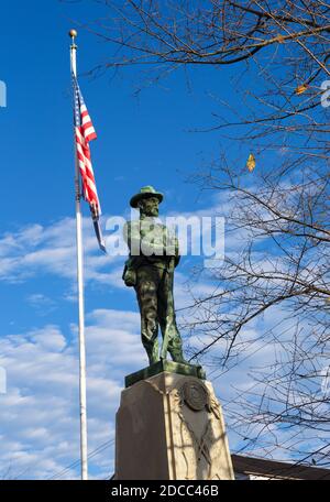 Statut des US Army General, James Stuart in der Stadt Stuart, VA USA Stockfoto